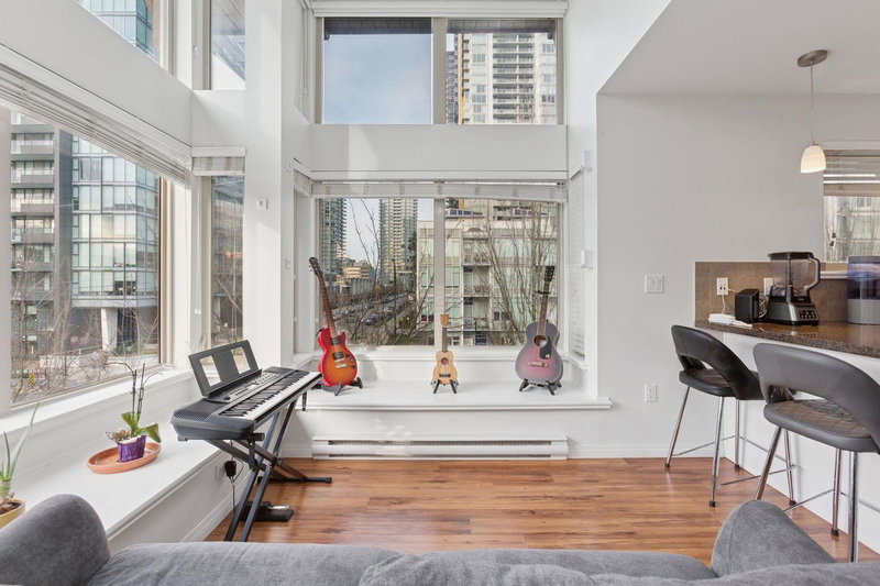 301 - 5000 Imperial Street, Burnaby, V5J 1C8 | Image 3