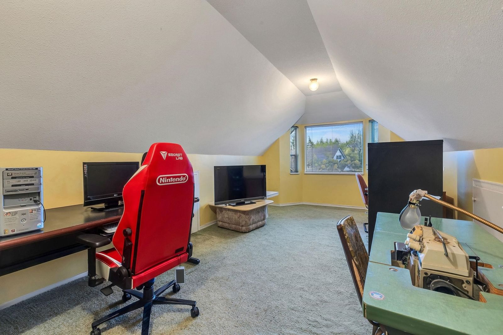 Listing Image 19