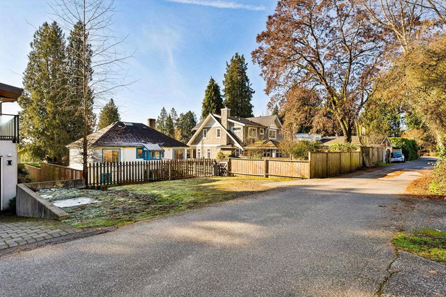 1531 Inglewood Avenue