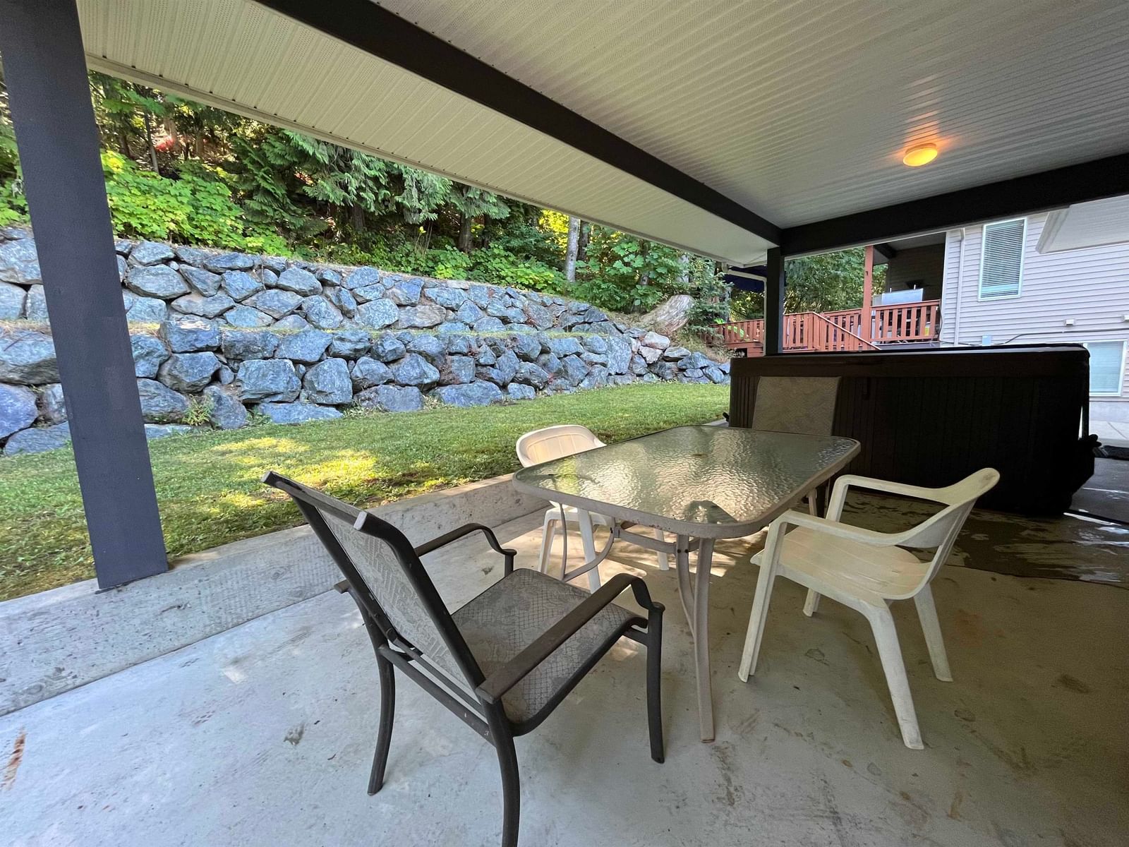 Listing Image 18