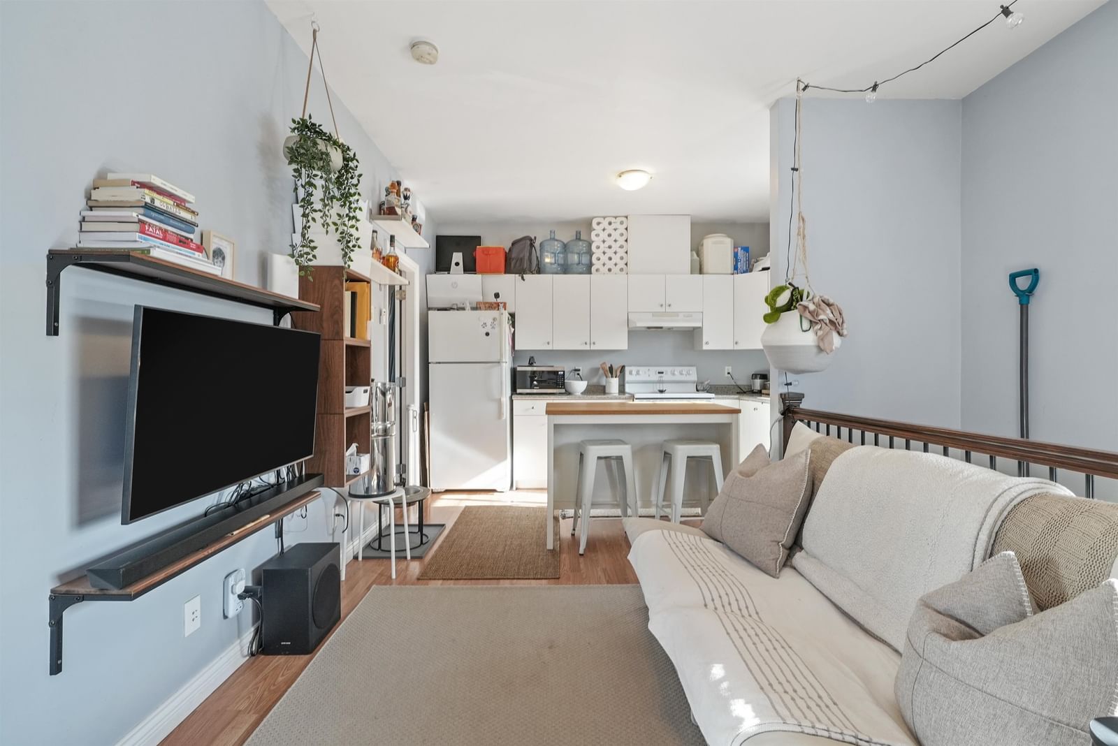 Listing Image 31