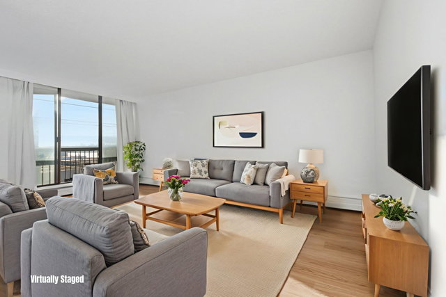 407 - 145 St. Georges Avenue