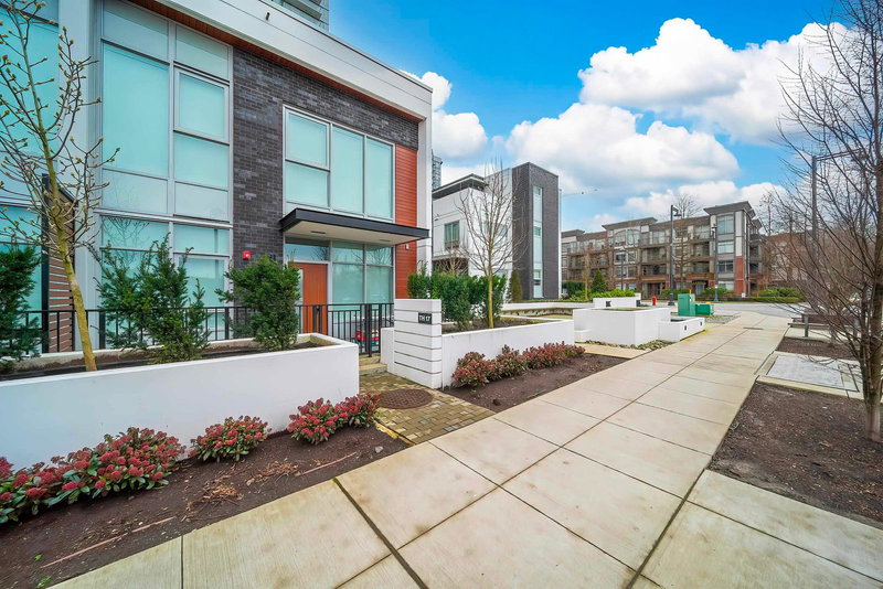 TH17 - 13428 105 Ave, Surrey, V3T 0S6 | Image 3