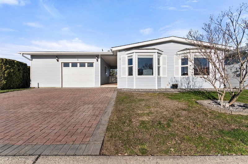 8 - 45918 Knight Road, Chilliwack, V2R 3X4 | Image 2