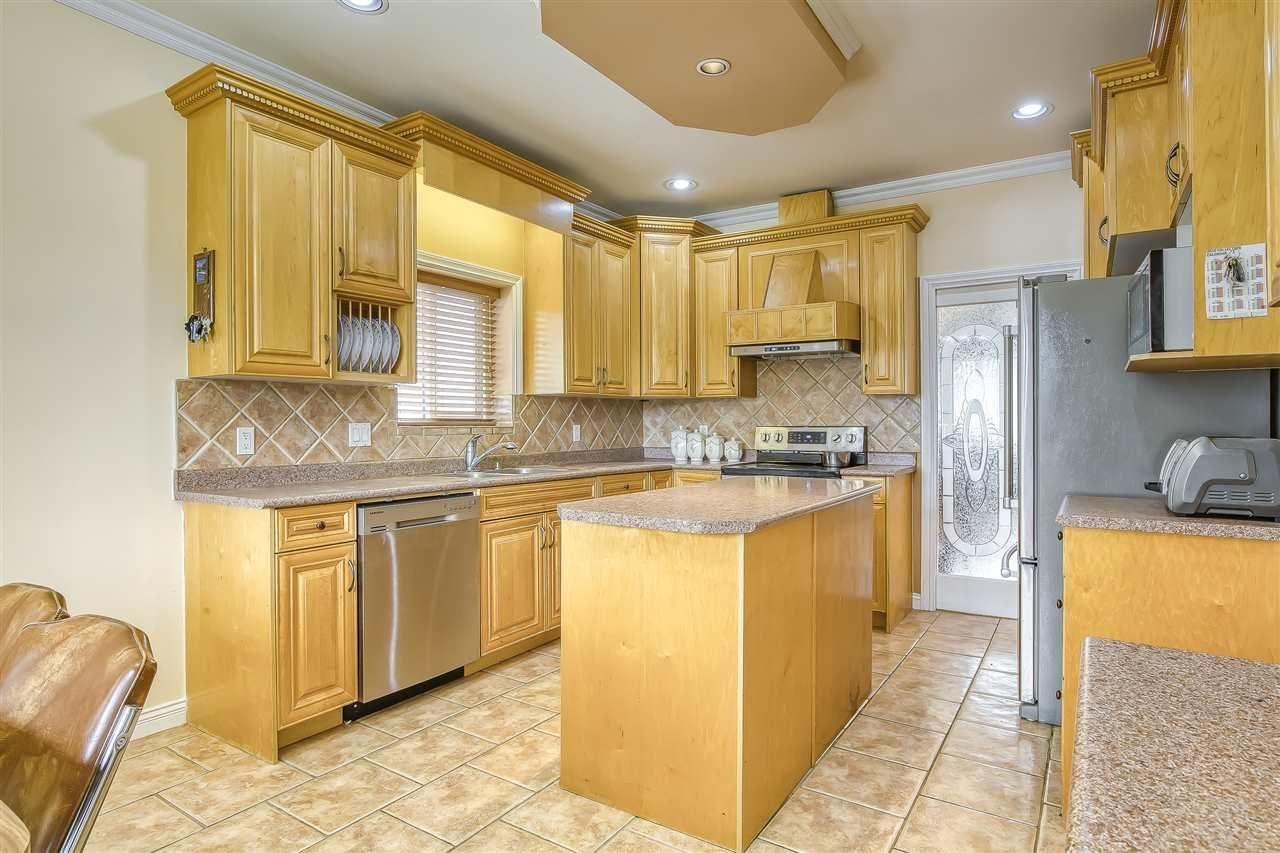 Listing Image 10