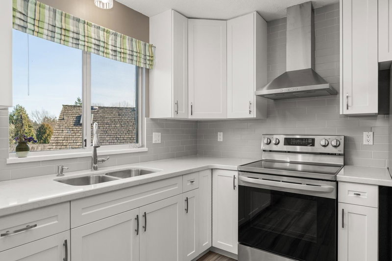 1480 View Crescent, Delta, V4L 2N3 | Image 2