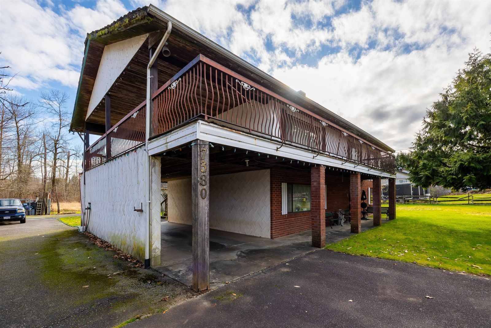 Listing Image 15