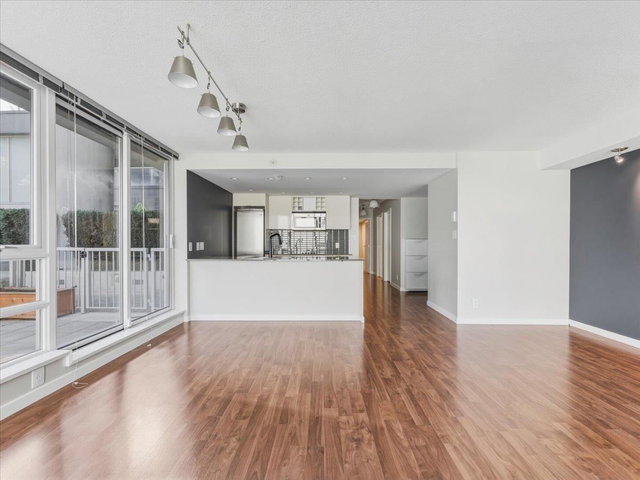 318 - 788 Hamilton Street