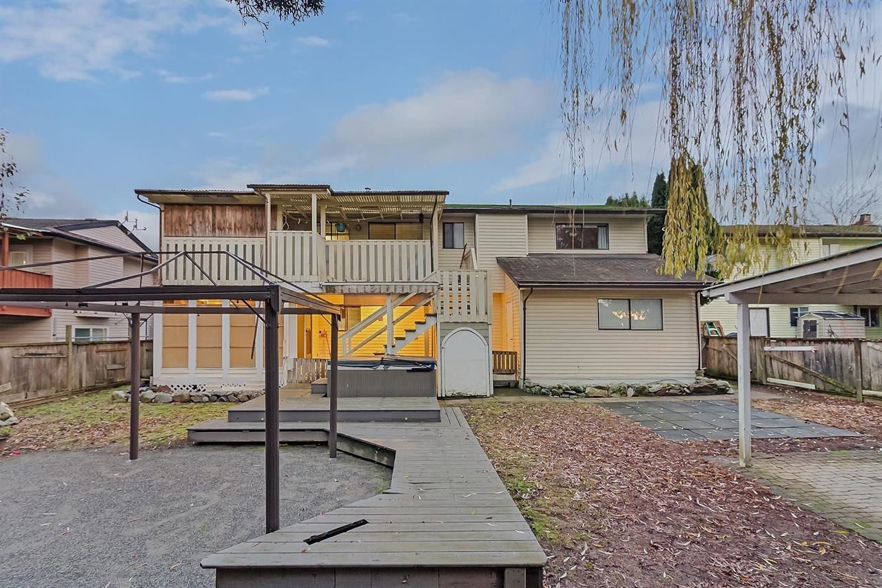 Listing Image 13