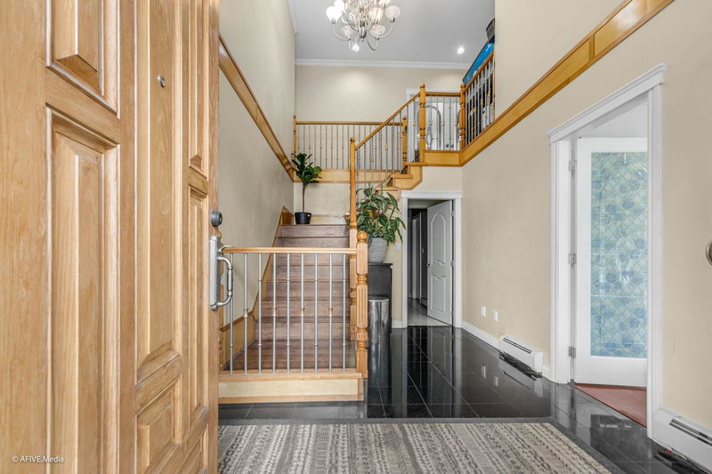 9833 128 Street, Surrey, V3T 2Y5 | Image 3