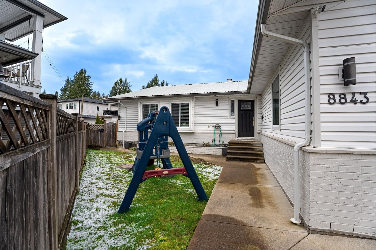 Listing Image 30