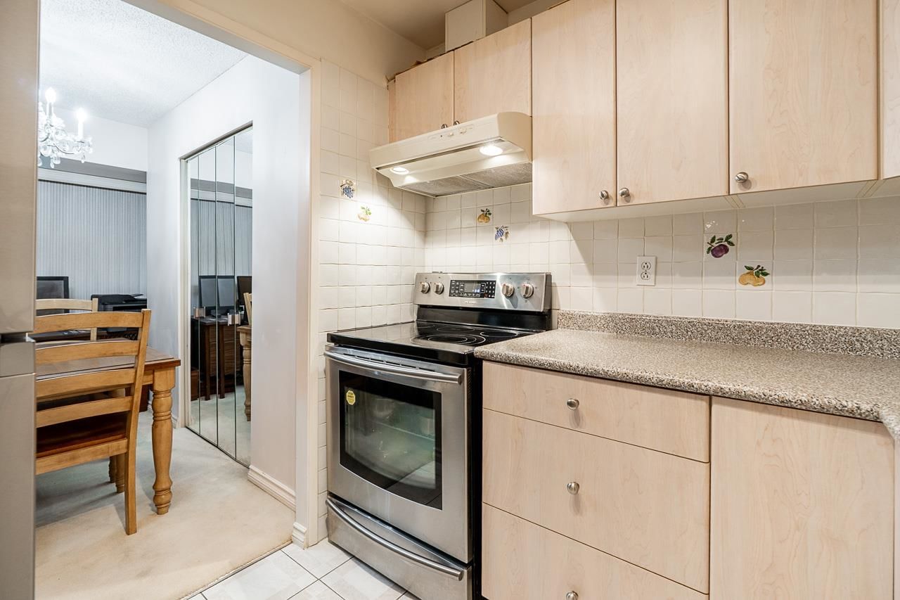 Listing Image 13