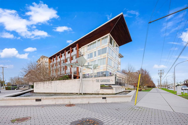 429 - 10880 No. 5 Road