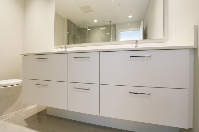 219 - 615 Cottonwood