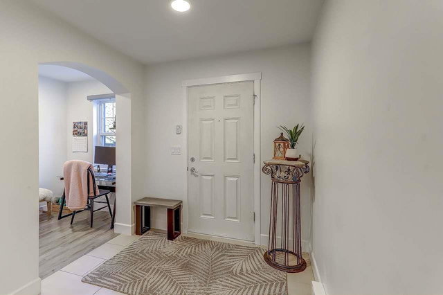 53 - 19572 Fraser Way