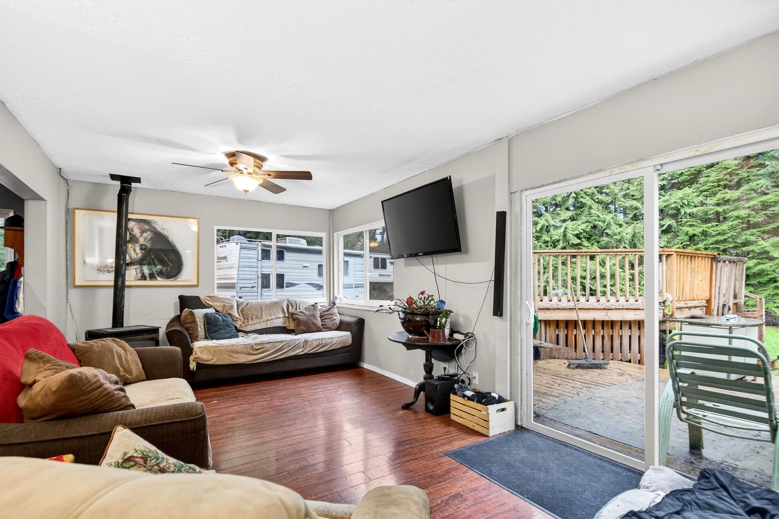 Listing Image 14
