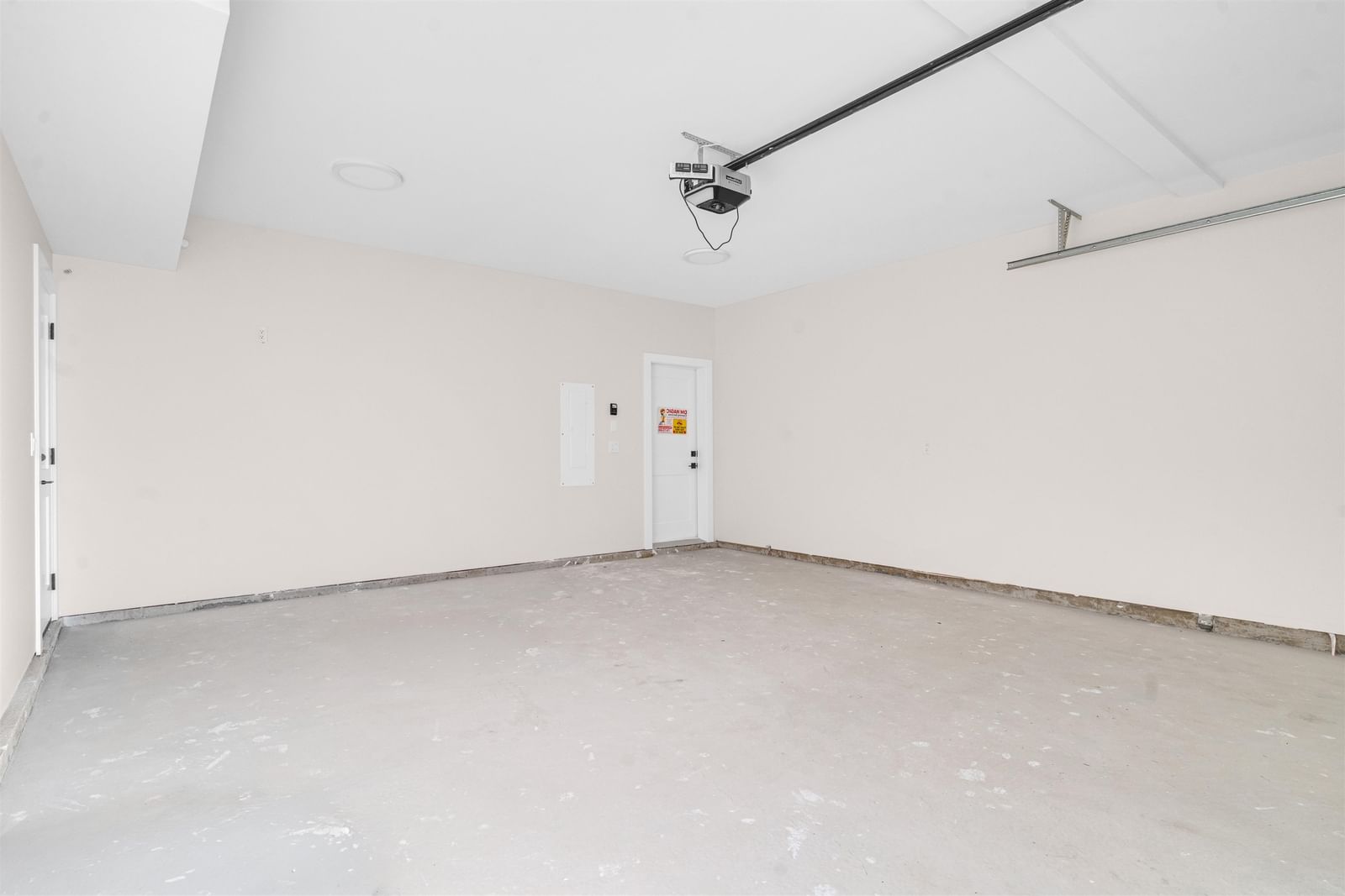 Listing Image 28