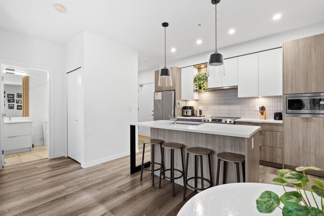 217 - 20695 Eastleigh Crescent