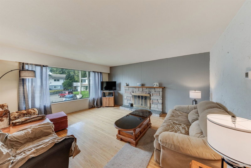 10122 127b Street, Surrey, V3V 5M3 | Image 2
