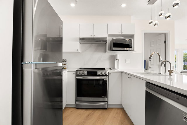 206 - 1119 Vidal Street