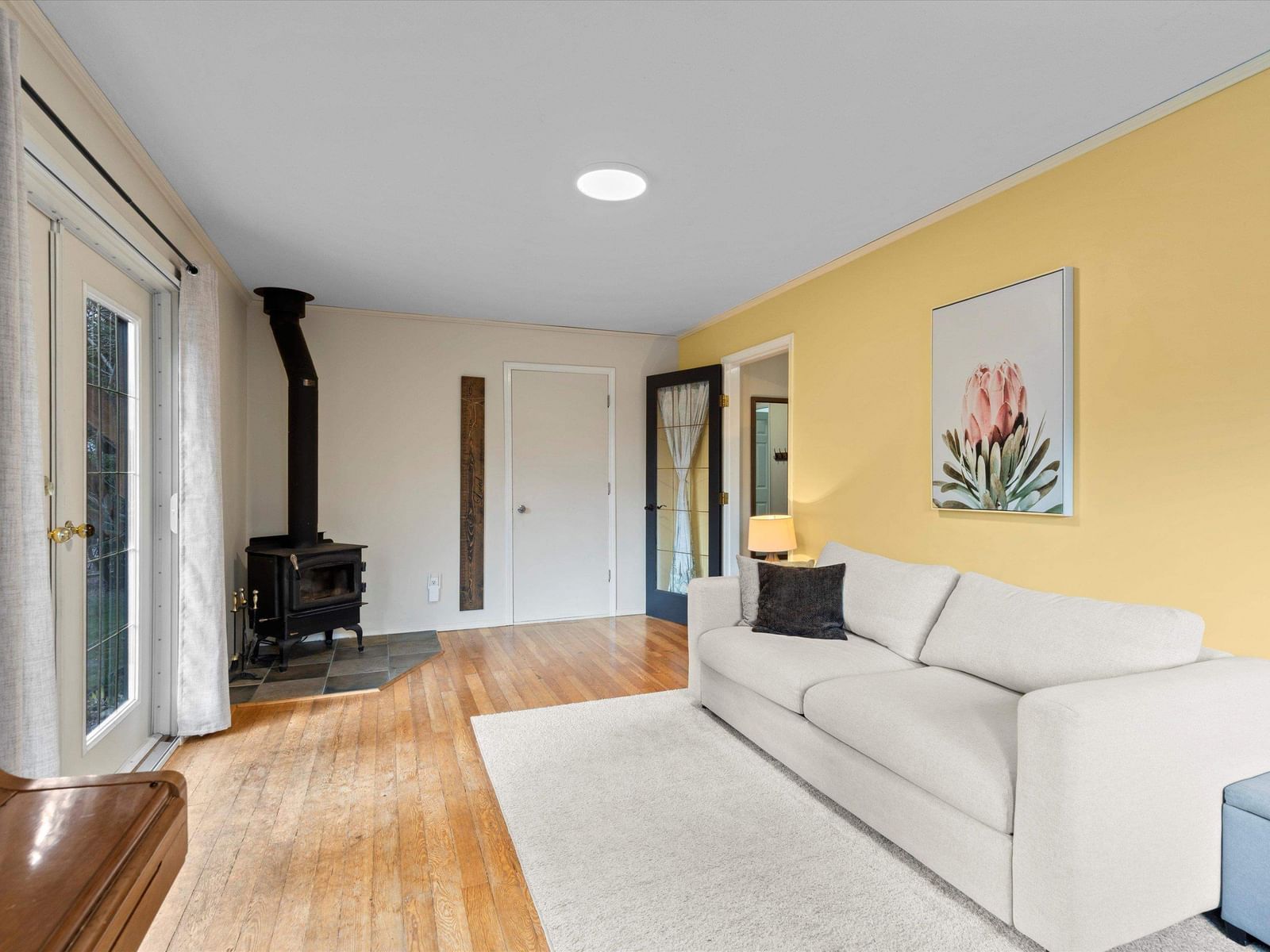 Listing Image 23