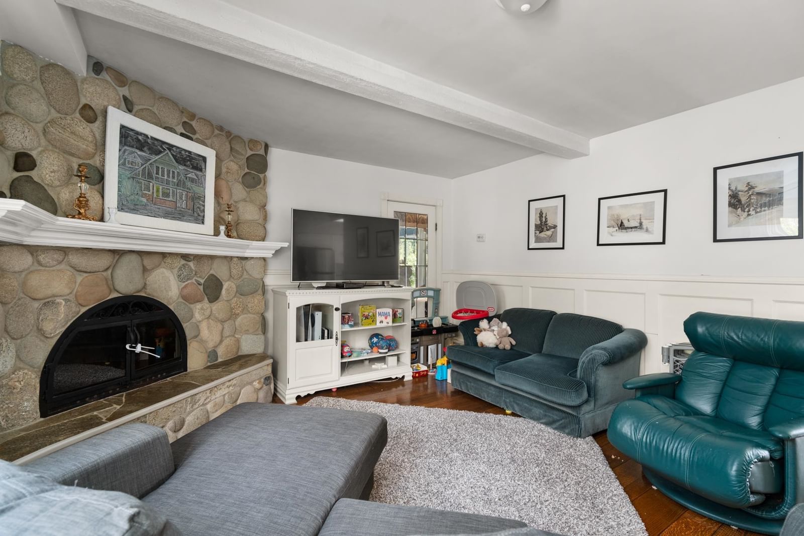 Listing Image 19