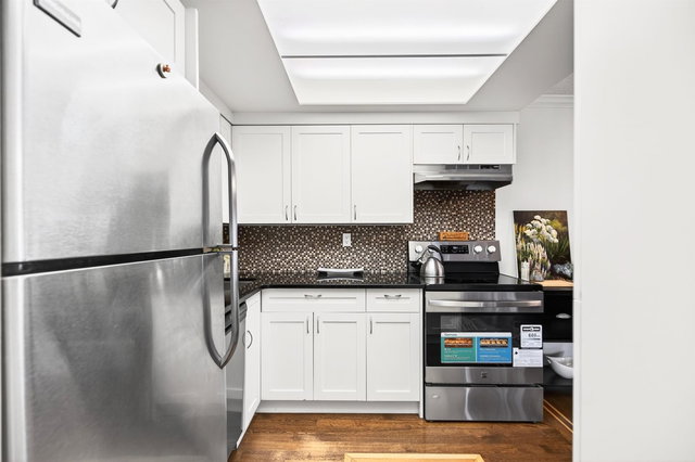 208 - 11957 223 Street