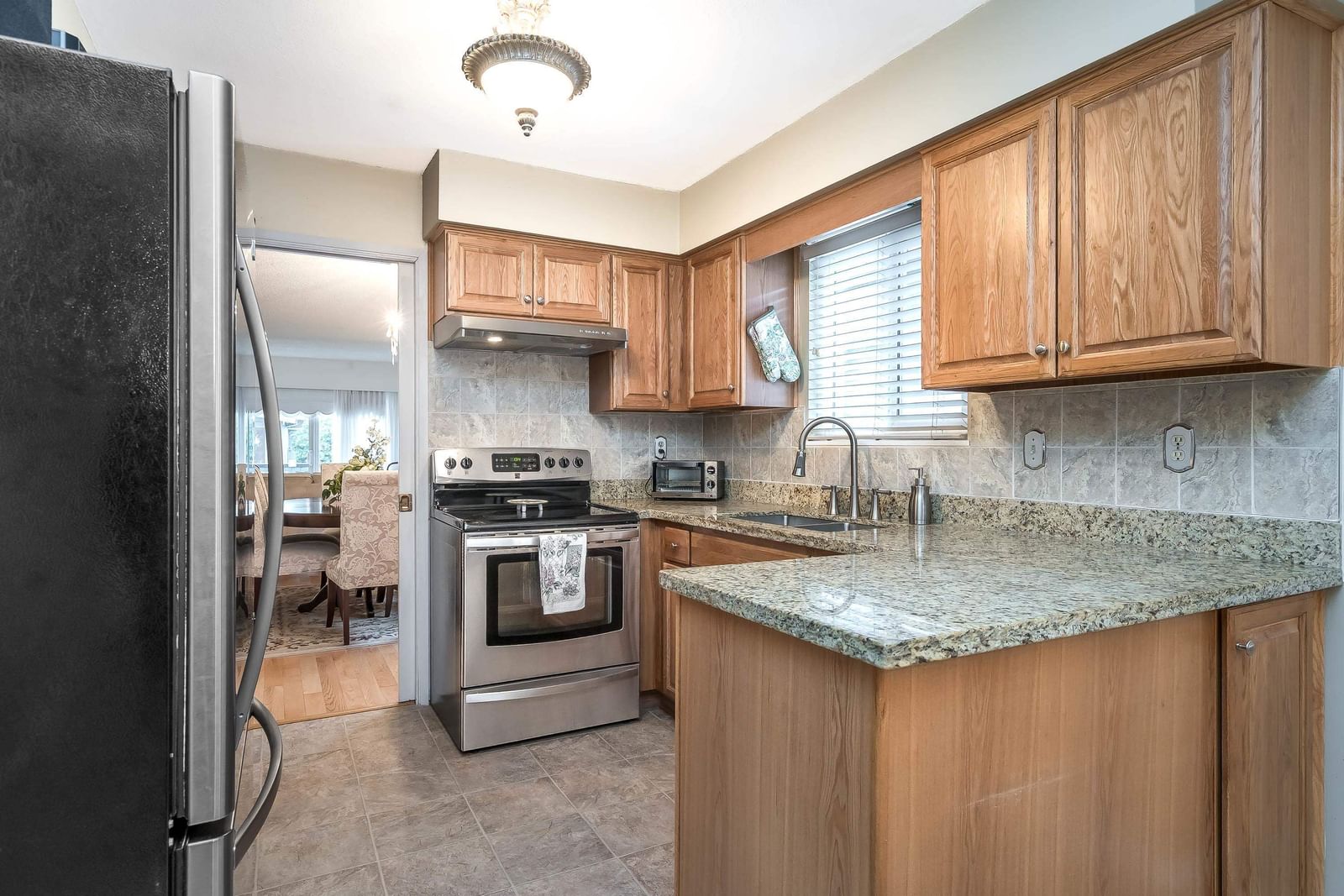 Listing Image 13