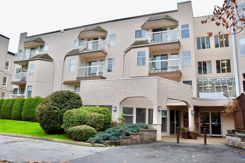 1 - 1860 Southmere East Crescent, Surrey, V4A 6Y7 | Image 2