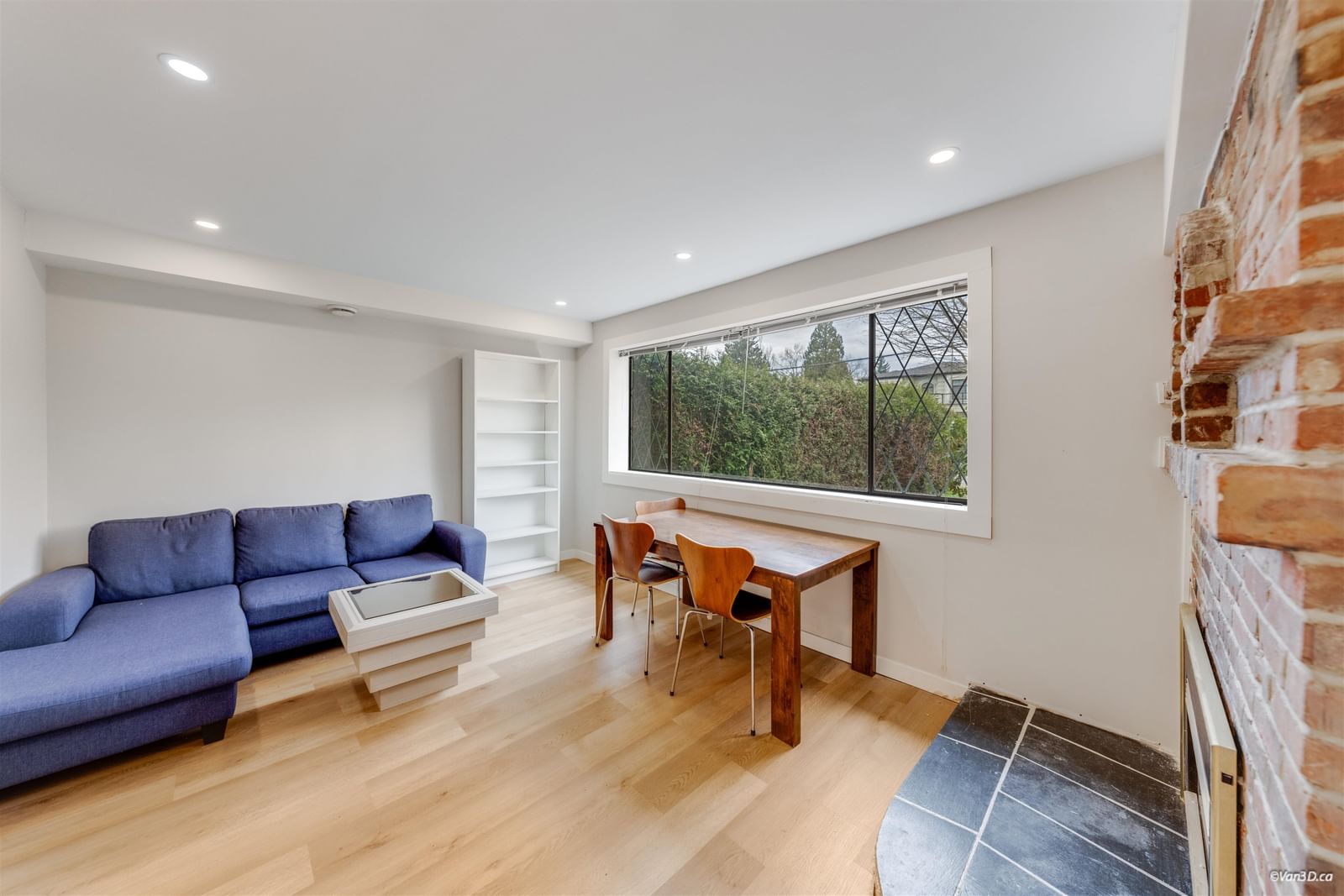 Listing Image 14