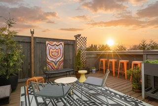 305 - 2001 Balsam Street