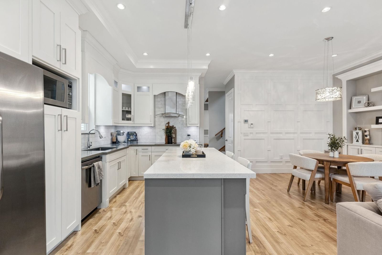 Listing Image 13