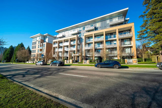208 - 6933 Cambie Street