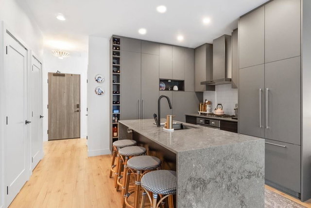 632 - 55 Klahanie Drive