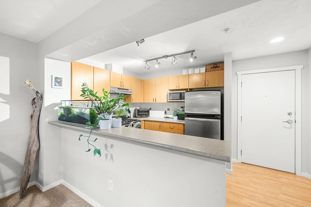 208 - 200 Klahanie Drive