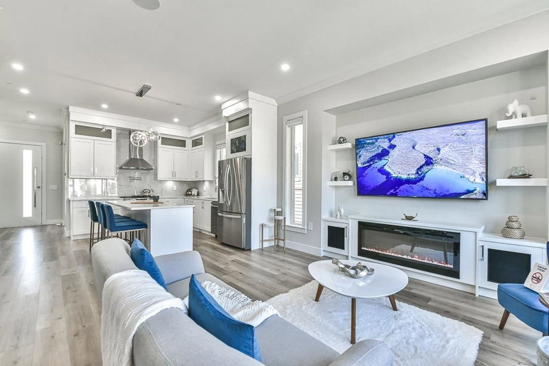 7424 196 Street, Langley, V3A 7X8 | Image 2