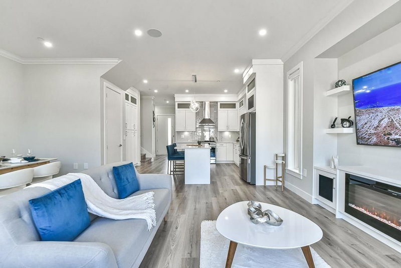 7424 196 Street, Langley, V3A 7X8 | Image 3