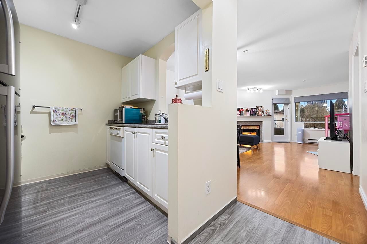Listing Image 13