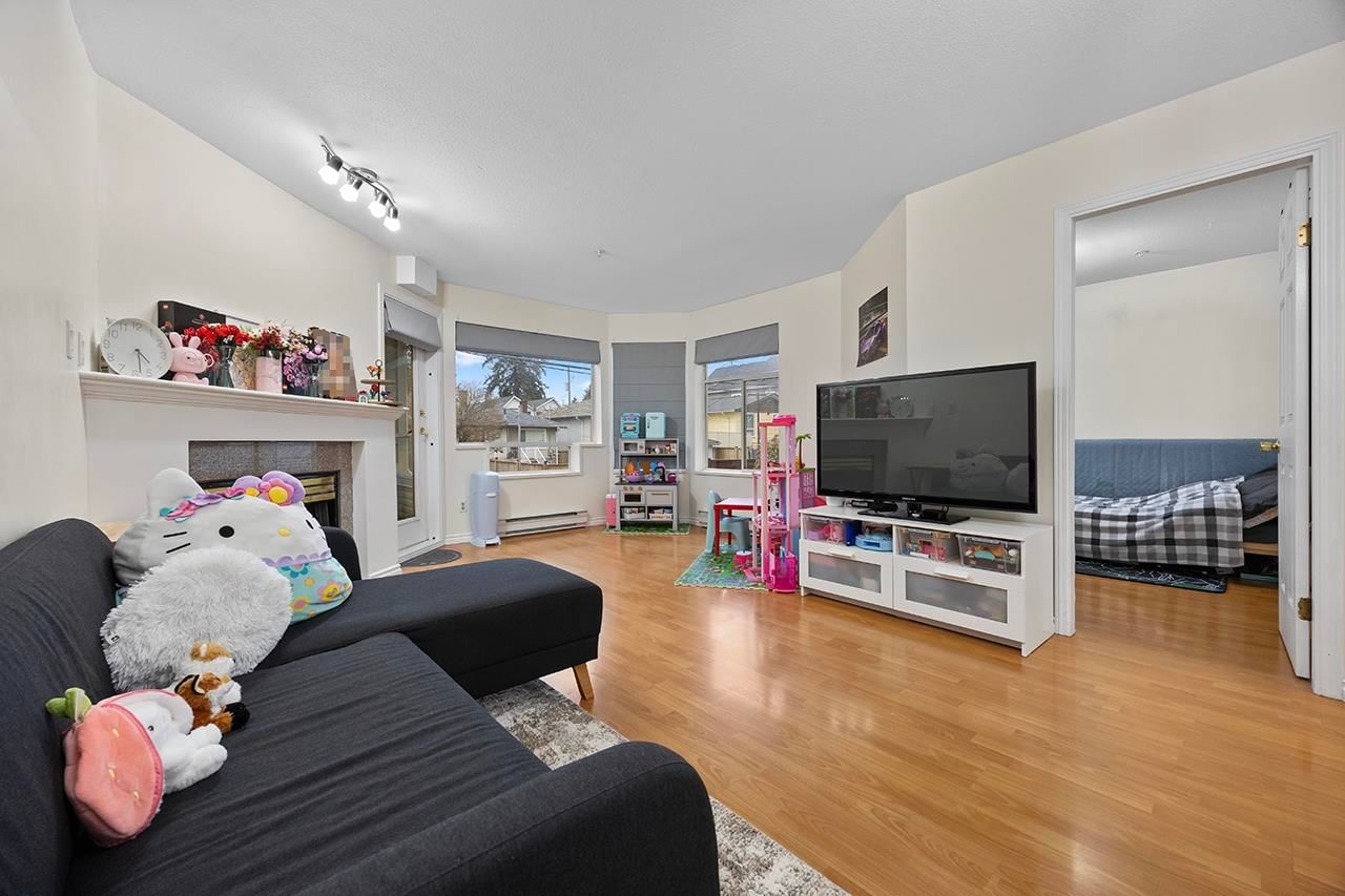 Listing Image 19