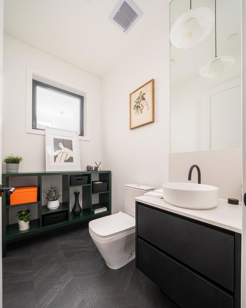 836 64th Avenue, Vancouver, V6B 2L4 | Image 3