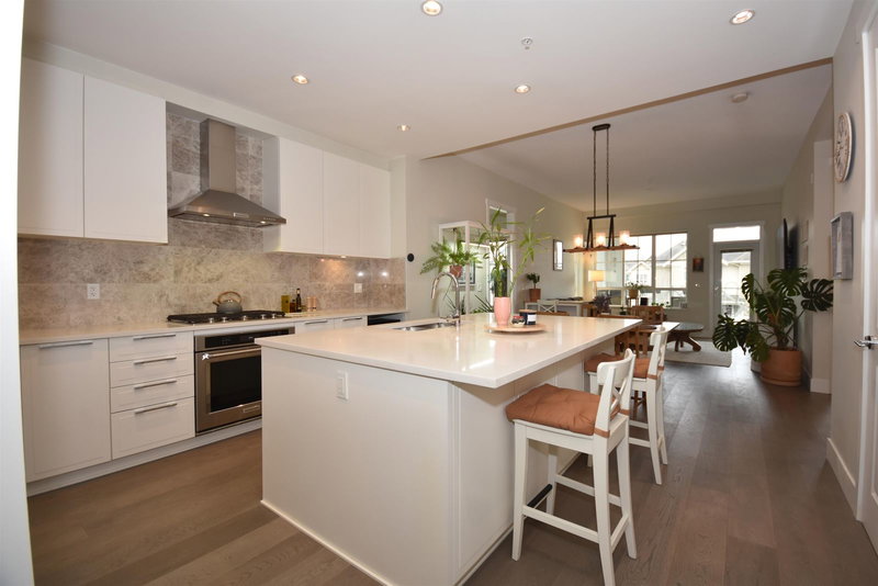 229 - 5535 Admiral Way, Delta, V4K 0E3 | Image 2