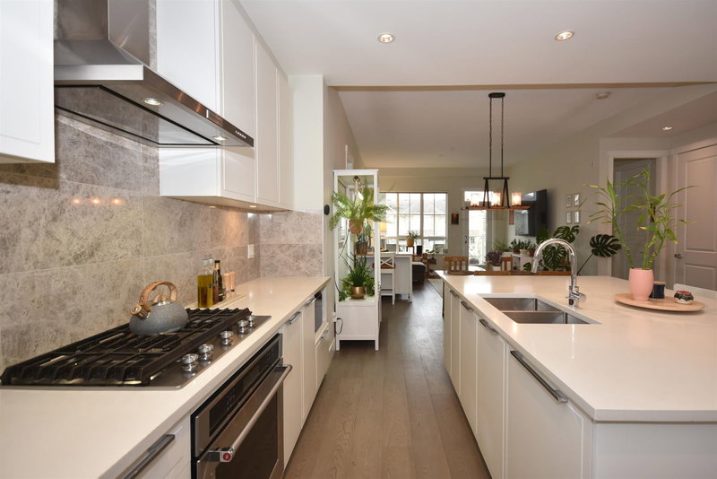 229 - 5535 Admiral Way, Delta, V4K 0E3 | Image 3