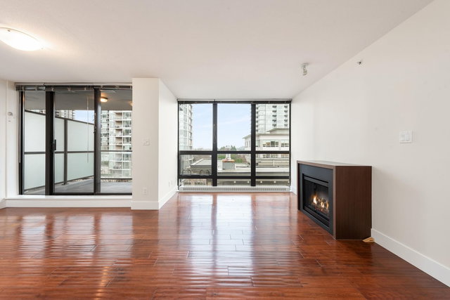 705 - 2959 Glen Drive