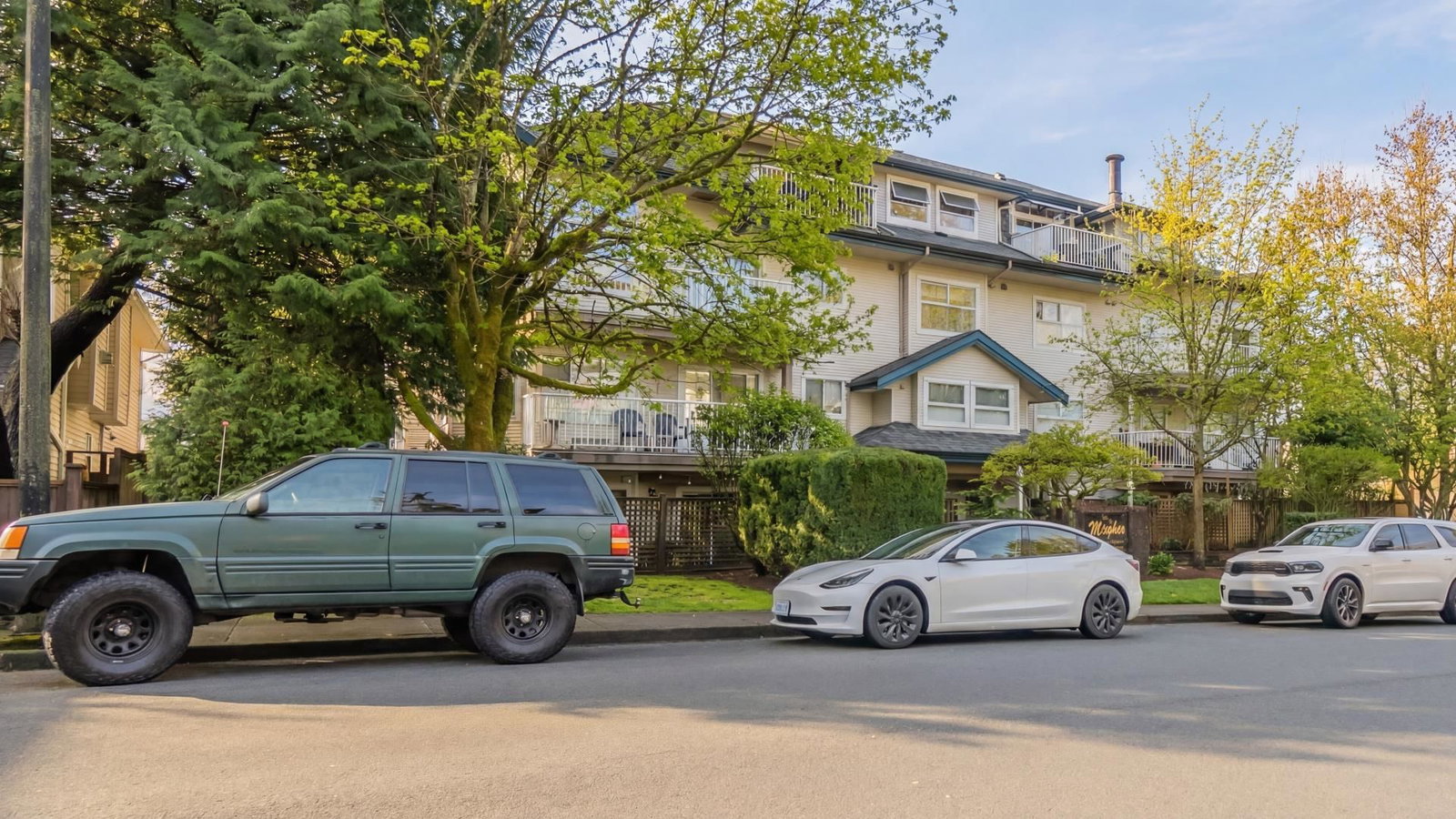 Listing Image 27