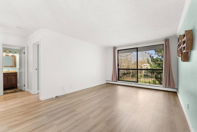 323 - 8511 Ackroyd Road