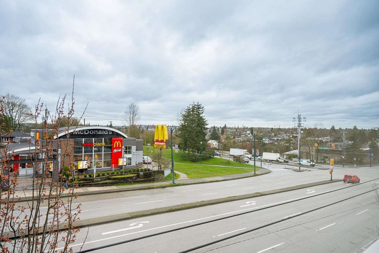Listing Image 37
