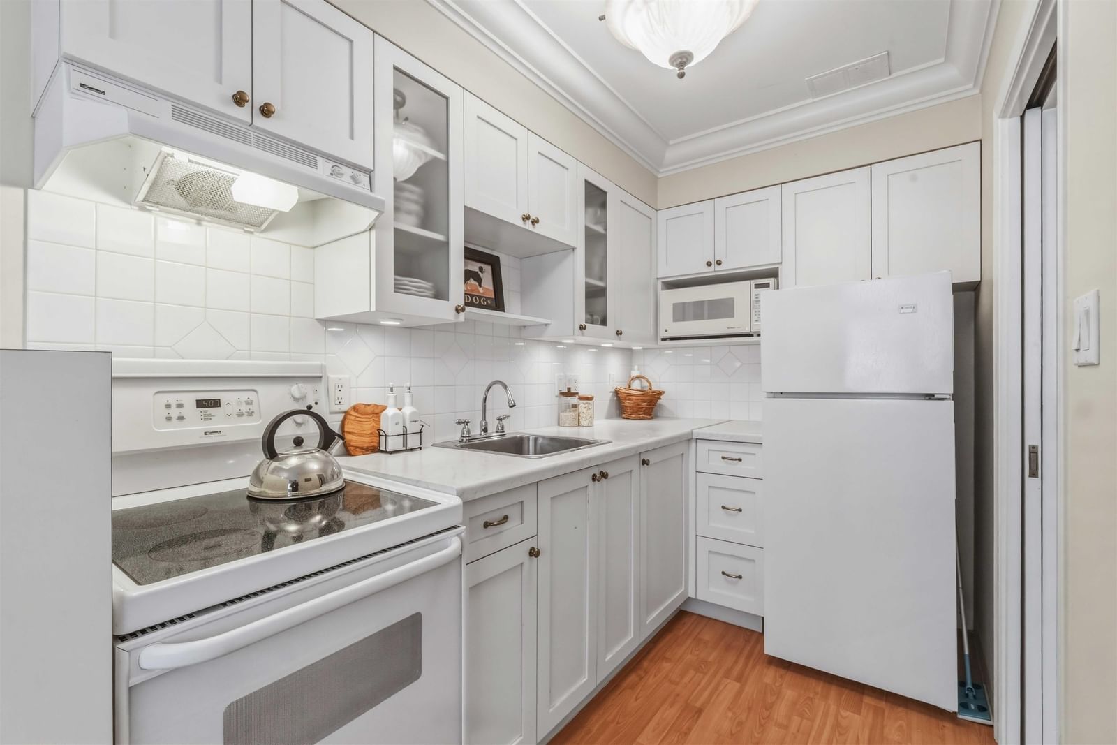 Listing Image 15