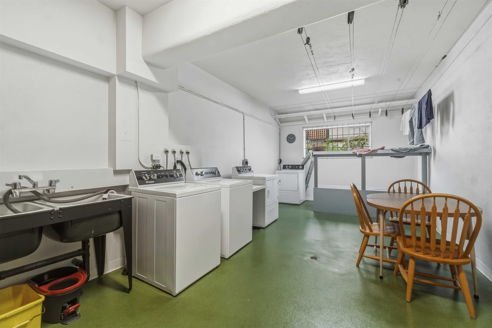 Listing Image 21