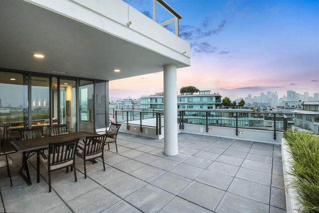 1302 - 1688 Pullman Porter Street