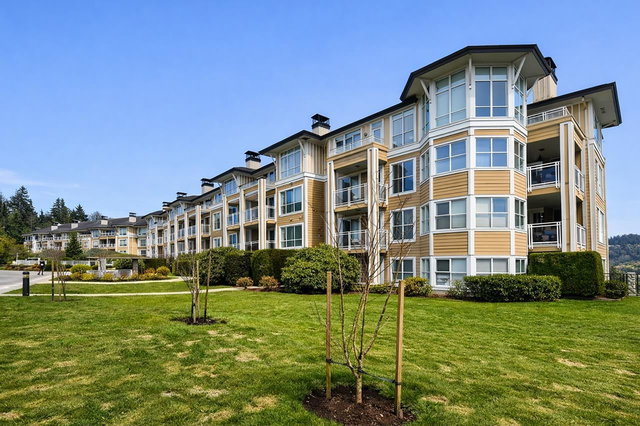 416 - 3629 Deercrest Drive